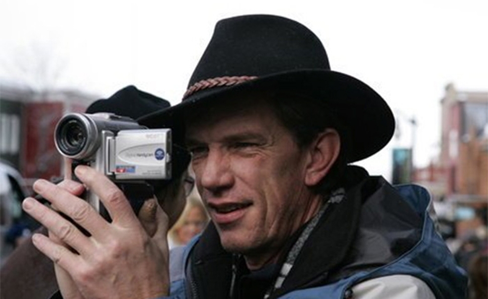 TV Junkie / The Dissolve